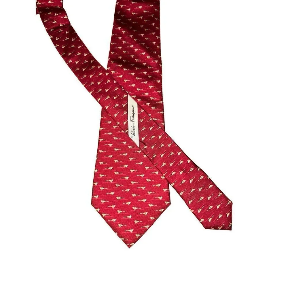 Salvatore Ferragamo Red Little Bird 100% Silk Handmade in Italy Tie